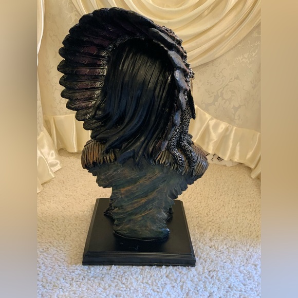 YOUNGS INC. VINTAGE INDIAN CHIEF &. BUST FIGURINE - Picture 5 of 9